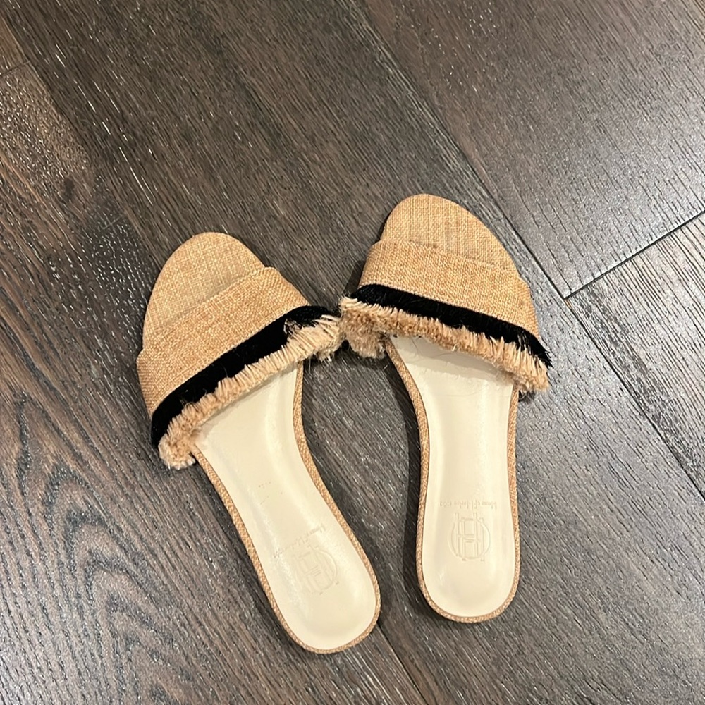 Revolve house of Harlow slides sandals 7